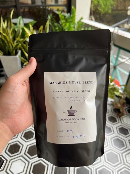 Photo of Makarios Book Café - Kota Kinabalu, Sabah, Malaysia