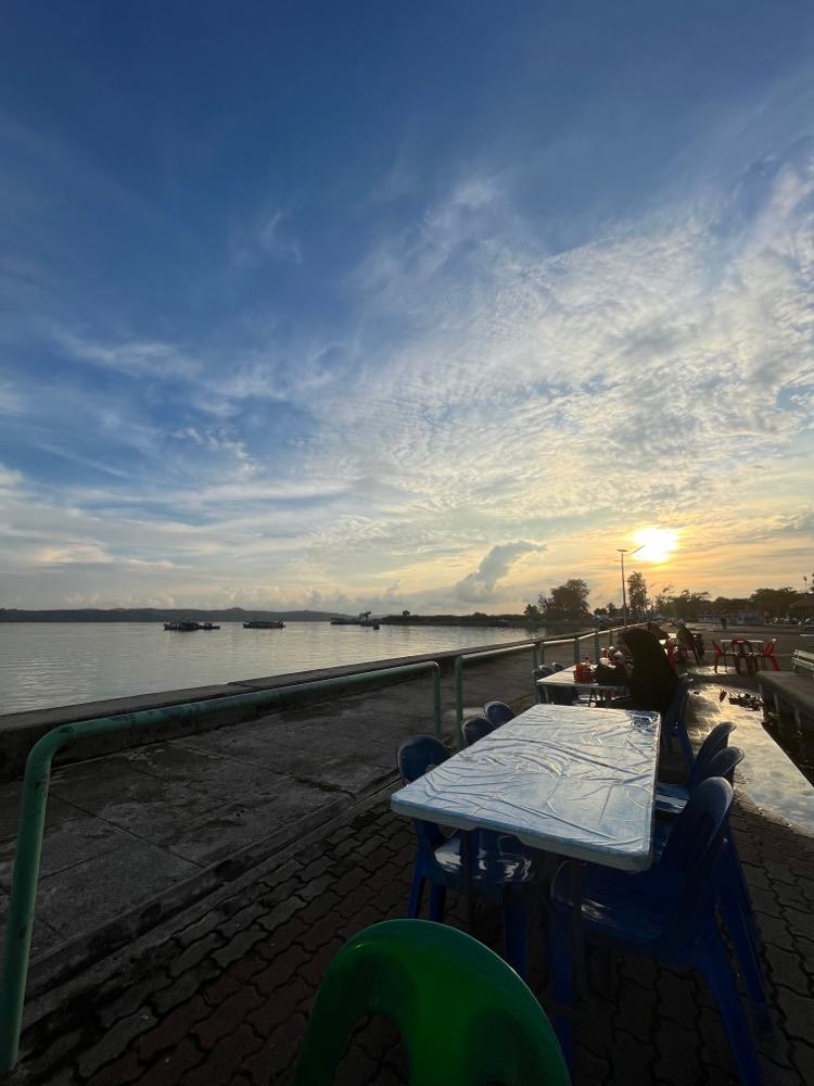 Photo of Gerai Ayam Penyet Esplanade - Kudat, Sabah, Malaysia