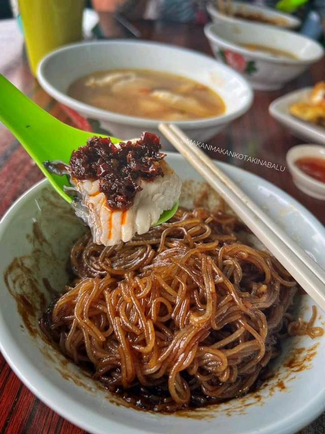 Photo of Kah Hiong Fish Noodle 家乡鱼什 - Kota Kinabalu, Sabah, Malaysia