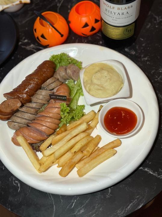 Photo of The Bund - PJ Bar - Petaling Jaya, Selangor, Malaysia