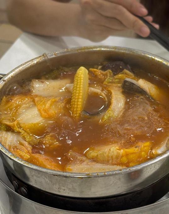 Photo of Young Sanna Mee (Kota Kinabalu) - Kota Kinabalu, Sabah, Malaysia