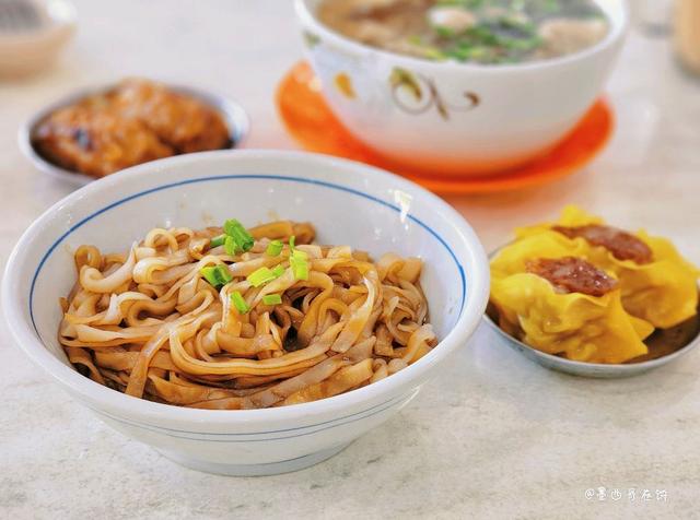 Photo of Public Food Court - Kota Kinabalu, Sabah, Malaysia