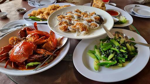 Photo of Kampung Nelayan Floating Seafood Market Restaurant - Kota Kinabalu, Sabah, Malaysia