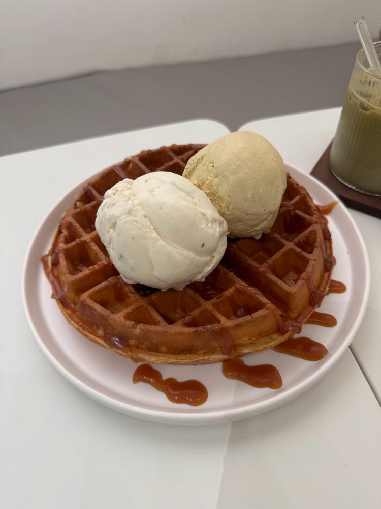Photo of Yöus Creamery - Kota Kinabalu, Sabah, Malaysia