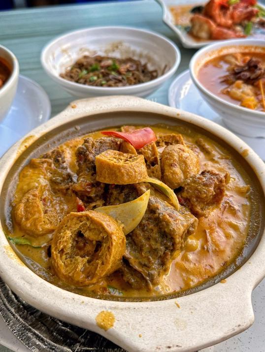 Photo of Tiga Ikan Kopitiam 三只鱼茶室 - Kota Kinabalu, Sabah, Malaysia