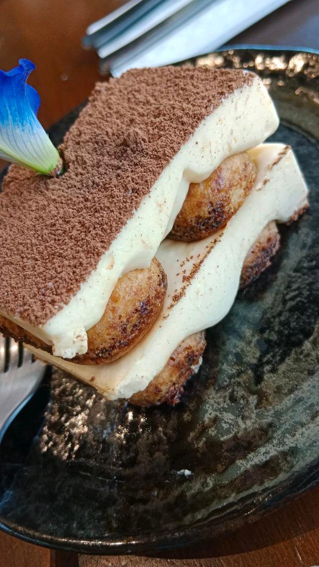 Photo of Lumière Coffee Space by Crack Inc. Coffee Roasters - Kota Kinabalu, Sabah, Malaysia