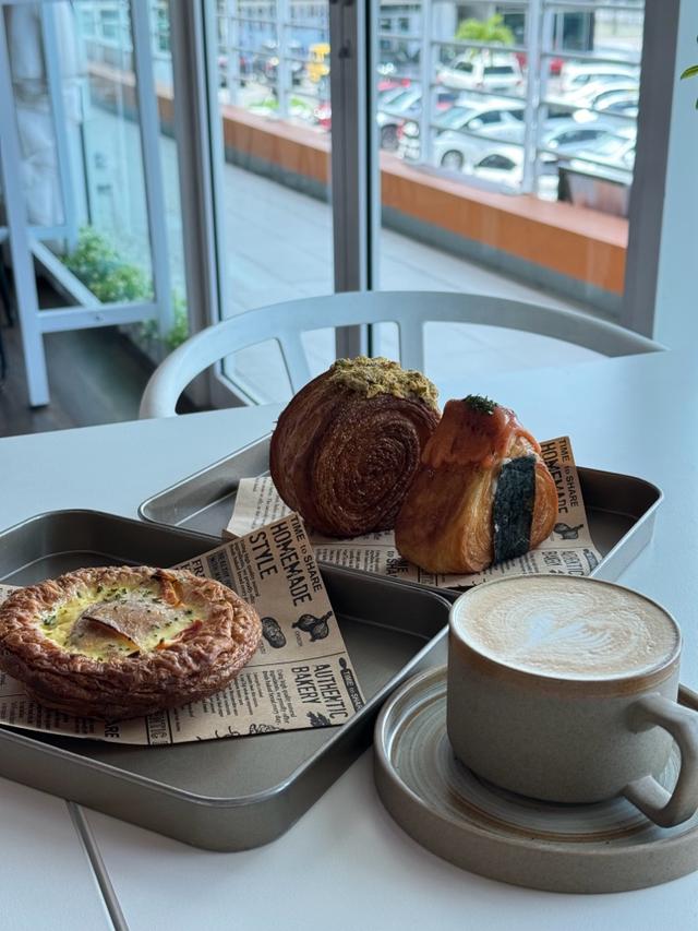 Photo of Aprileaf Bakery Cafe - Kota Kinabalu, Sabah, Malaysia