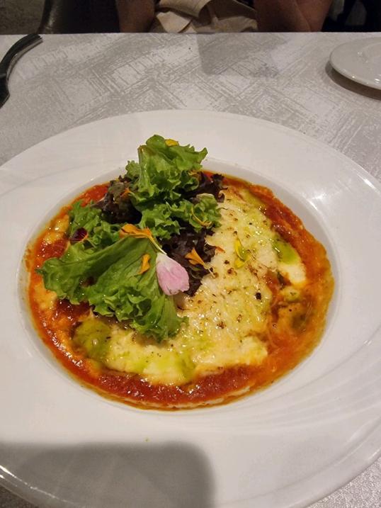 Photo of Favola Le Meridien Kota Kinabalu - Kota Kinabalu, Sabah, Malaysia