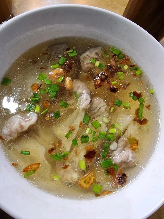 Photo of Auntie Jun’s Marudi Mee Kolo 阿Jun姨马鲁帝干捞面 - Kota Kinabalu, Sabah, Malaysia