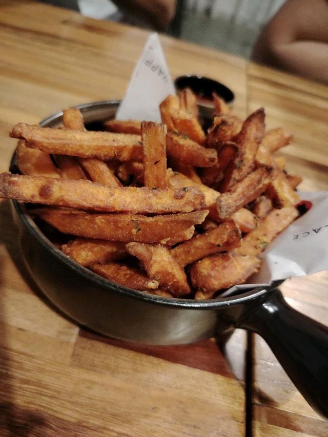 Photo of Happy Place Restaurant & Bar - Kota Kinabalu, Sabah, Malaysia