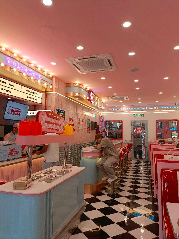 Photo of Chunk & Dunk @ Lintas - Kota Kinabalu, Sabah, Malaysia