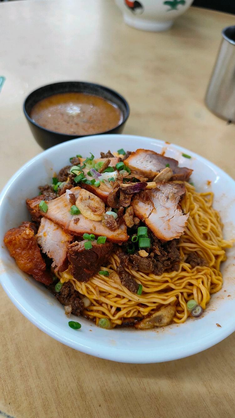 Photo of Auntie Jun’s Marudi Mee Kolo 阿Jun姨马鲁帝干捞面 - Kota Kinabalu, Sabah, Malaysia