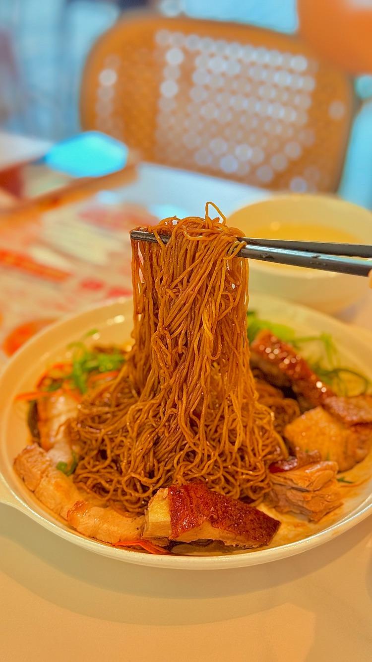 Photo of Peak House Dinner ć»ˇĺ ‚ - Kota Kinabalu, Sabah, Malaysia