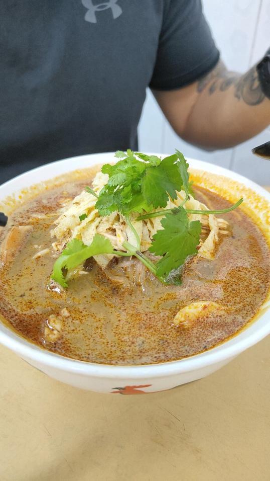 Photo of Auntie Jun’s Marudi Mee Kolo 阿Jun姨马鲁帝干捞面 - Kota Kinabalu, Sabah, Malaysia