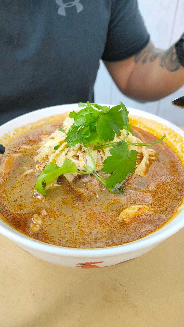 Photo of Auntie Jun’s Marudi Mee Kolo 阿Jun姨马鲁帝干捞面 - Kota Kinabalu, Sabah, Malaysia