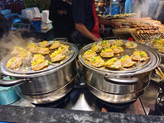 Photo of Jalan Alor Food Street - Kuala Lumpur, Kuala lumpur, Malaysia