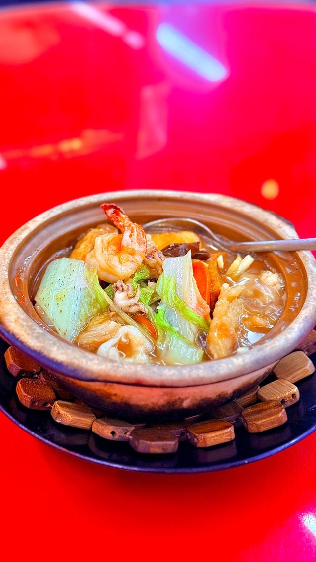 Photo of Kinamount Hawker Stall - Kota Kinabalu, Sabah, Malaysia