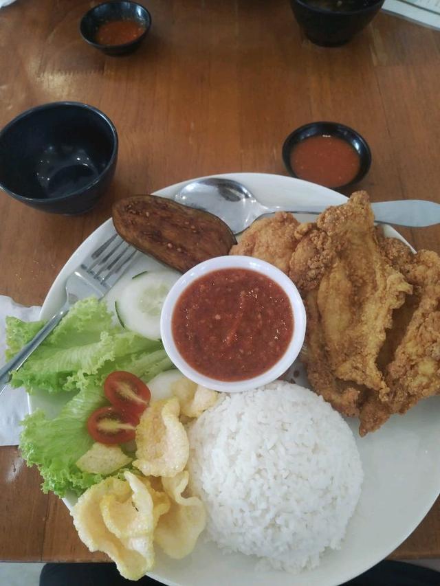 Photo of RESTORAN NASI AYAM KAK SOM - Kota Kinabalu, Sabah, Malaysia