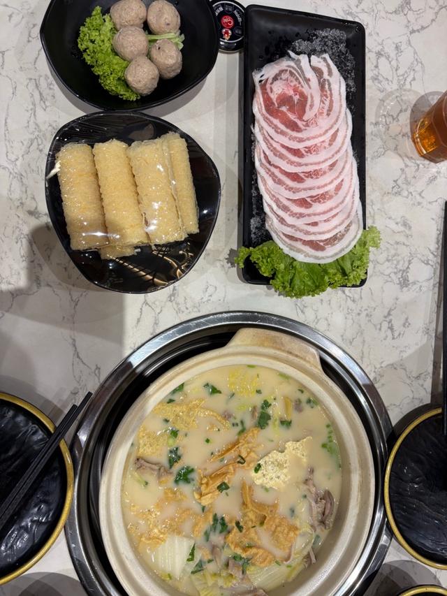 Photo of 鸡煲之家 Chicken Claypot House @ The Gardens Mall - Kuala Lumpur, Kuala lumpur, Malaysia