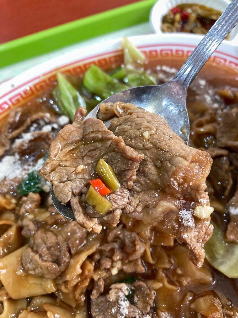 Rex Chiken Rice Rex Hainan Chicken Rice and Beef Kway Teow, Singapore | Food Court ...
